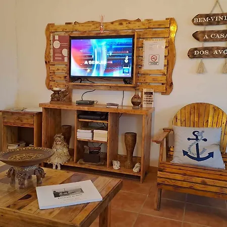 Ferienhaus A Casa Dos Avos Lajes das Flores