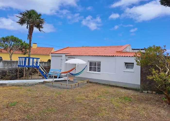 Ferienhaus A Casa Dos Avos Lajes das Flores